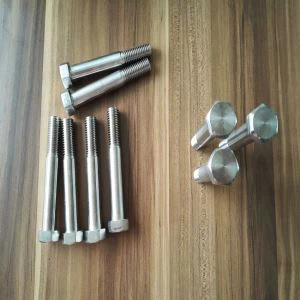 ASTM A307 kuusiopultti